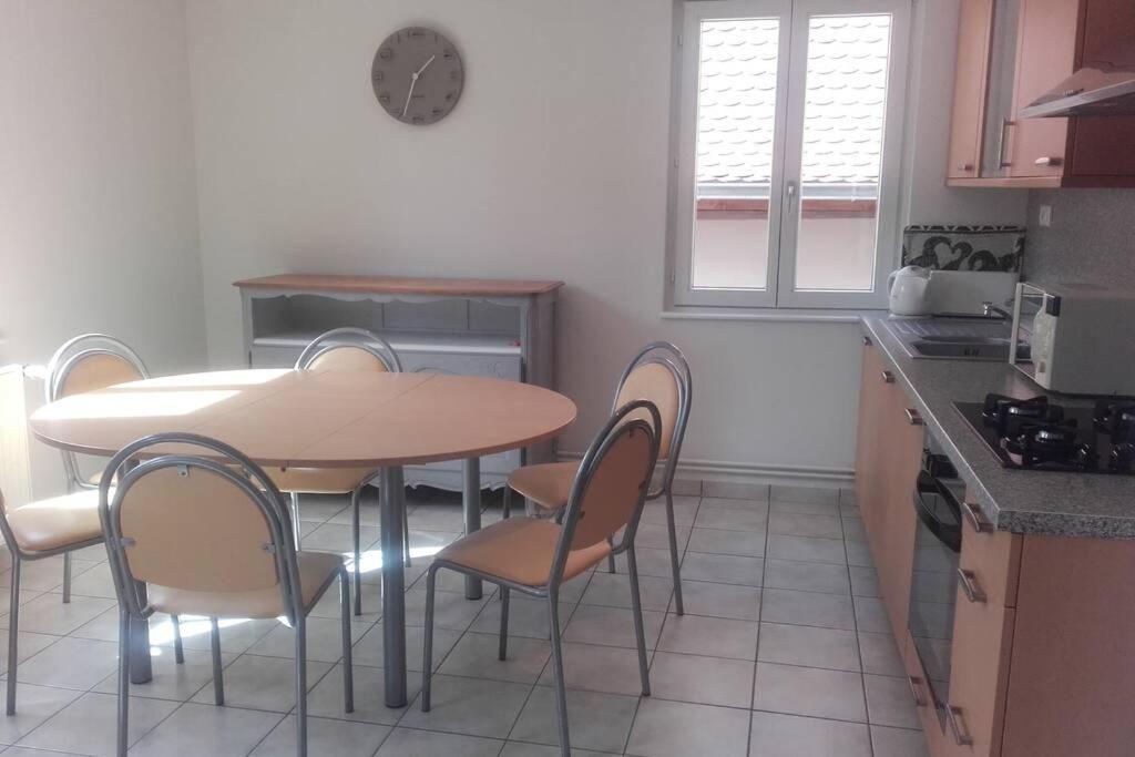 Le Victoria A Eguisheim, 4-6 P, 3Etoiles Villa Ngoại thất bức ảnh